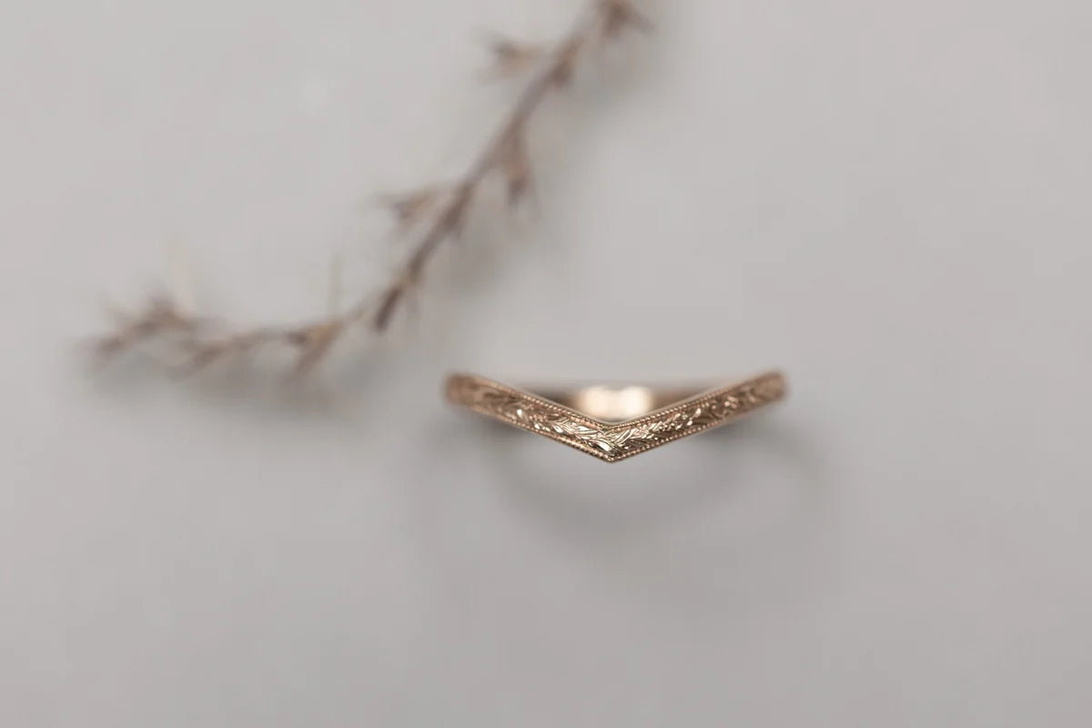 laurel leaf engraved wishbone wedding ring 18ct rose gold 2mm milled edge