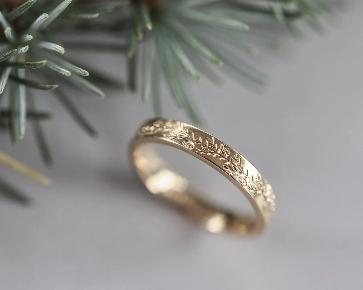 fir engraved wedding ring 18ct yellow gold 3mm flat court handmade London
