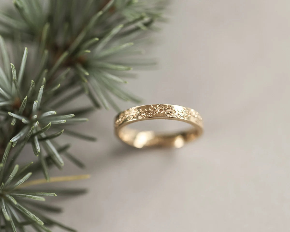 fir tree pattern engraved detail gold ring