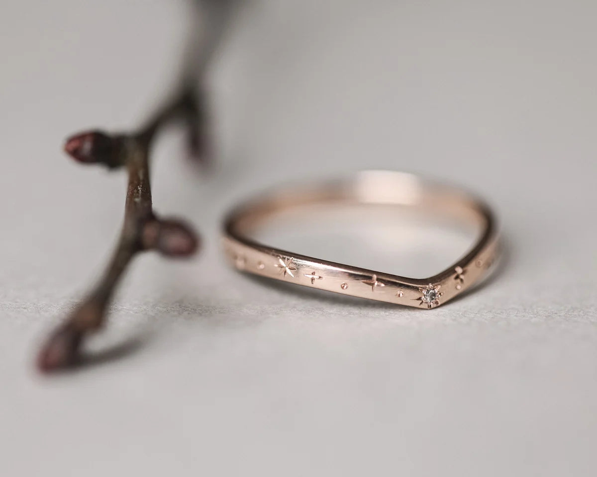 star engraving setting detail wishbone ring rose gold