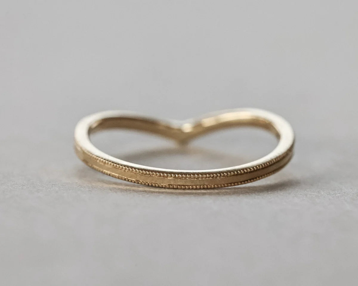 milled edge detail wishbone ring 18ct yellow gold
