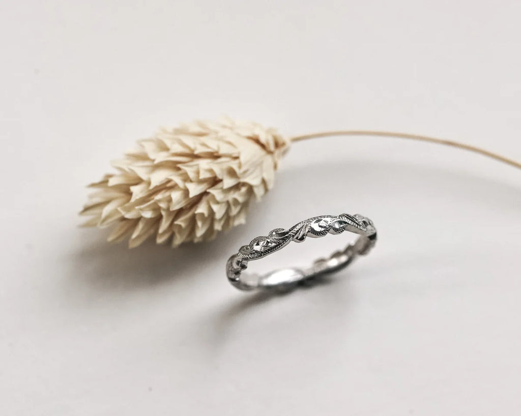 2.5mm floral carved wedding ring in platinum