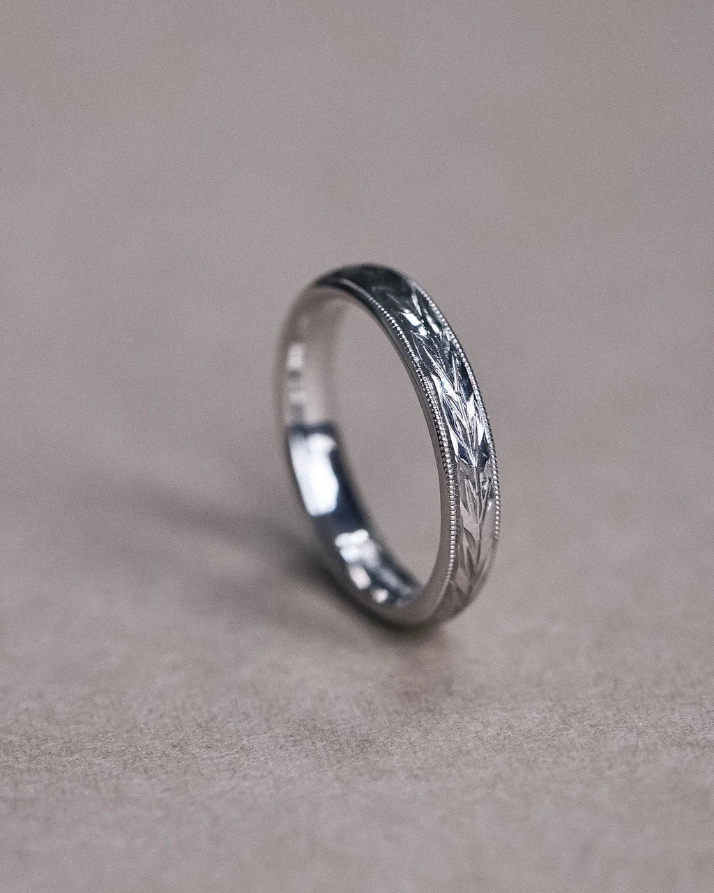 Side profile of 3mm platinum olive leaf wedding ring