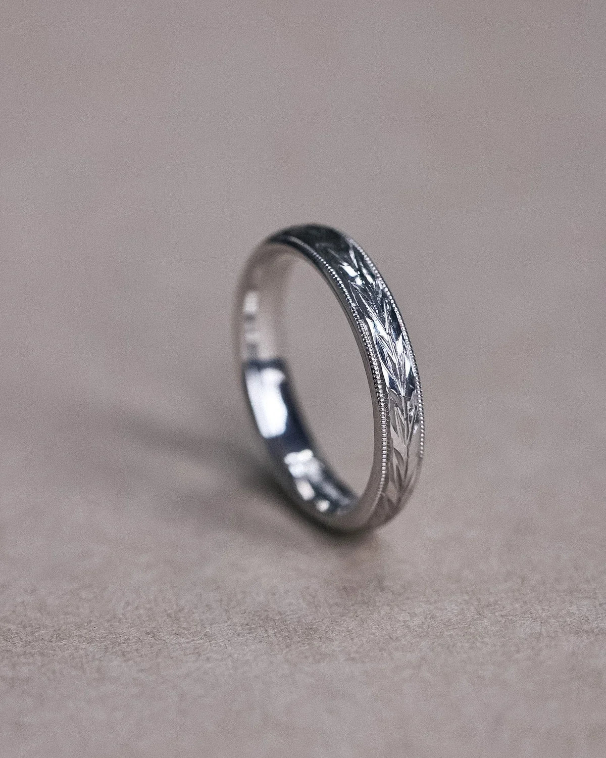 Side profile of 3mm platinum olive leaf wedding ring