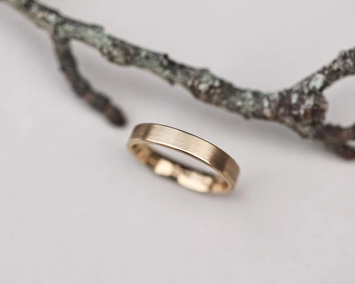 flat court wedding ring 4mm 9ct gold matte finish handmade London