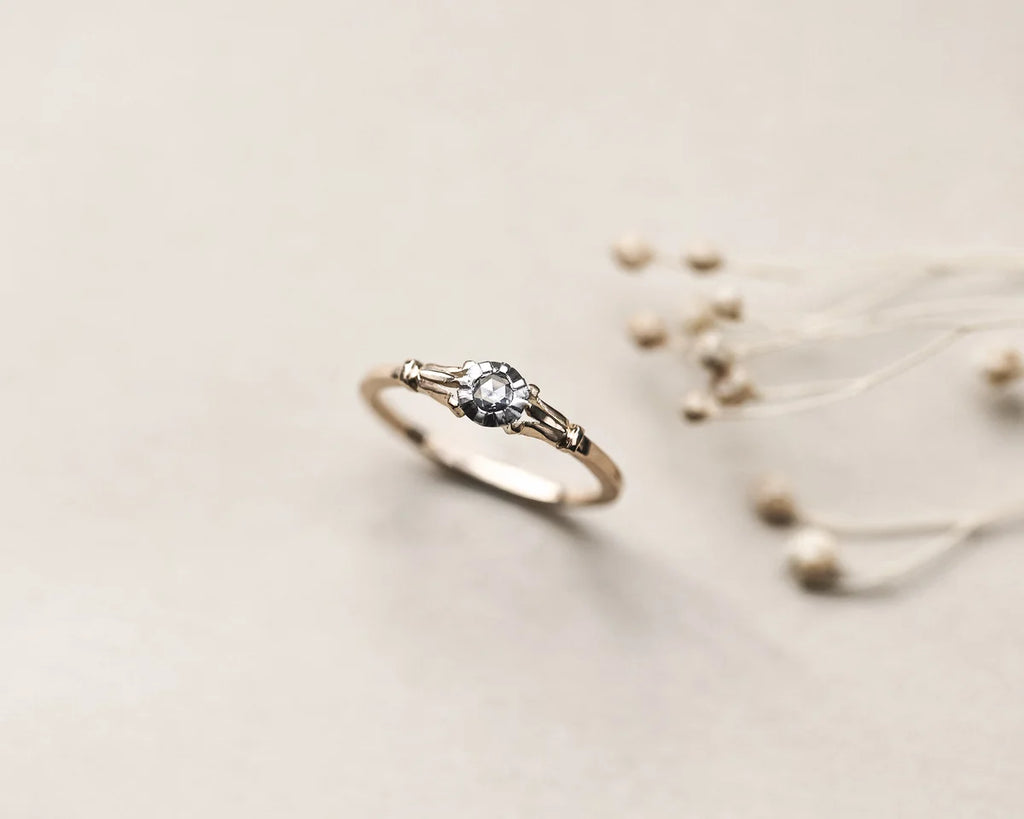 fine gold band diamond ring 1.1mm fleur de lys design