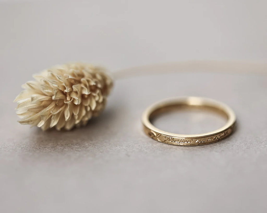 milled edge detail 18ct yellow gold wedding ring 2mm band