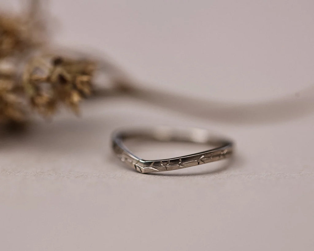 Low front view of 1.5mm white gold willow leaf ring