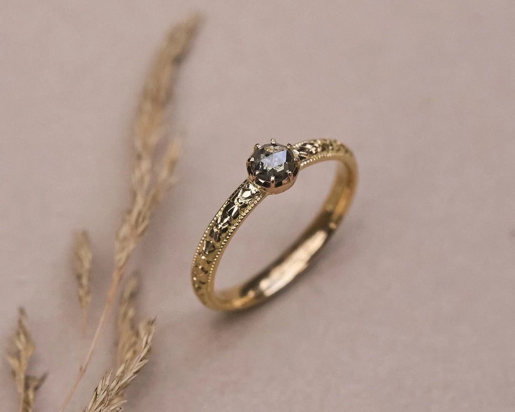 One-of-a-kind 18ct yellow gold ring with grey rose-cut diamond and orange blossom engraved band
