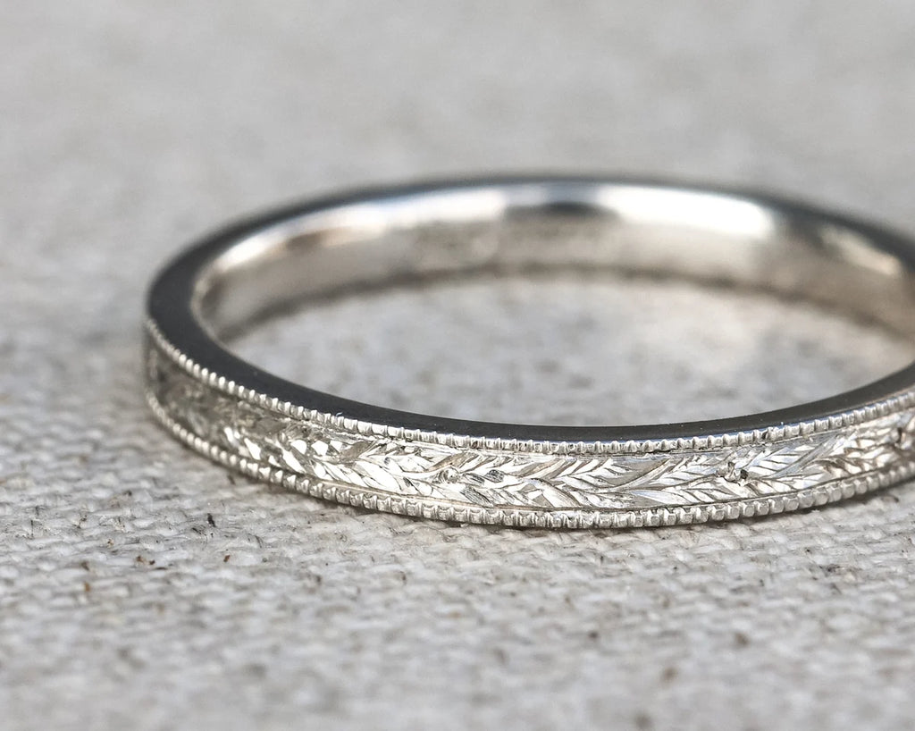 engraved laurel motif detail slim platinum ring
