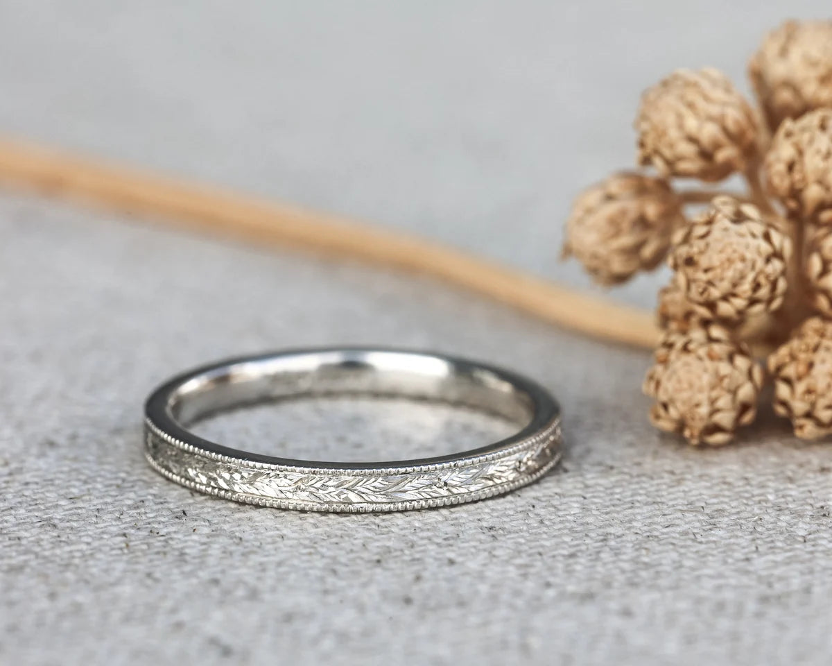 milled edge detail 2mm platinum wedding band close up