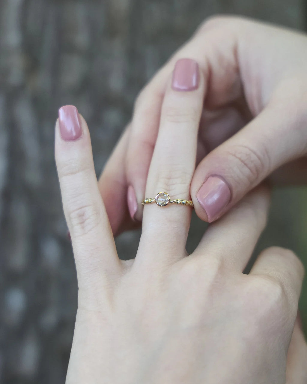 Rose-Cut Diamond Ring with Floral Carved Band in 18ct Gold