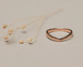 2mm horn texture wishbone ring in 18ct rose gold