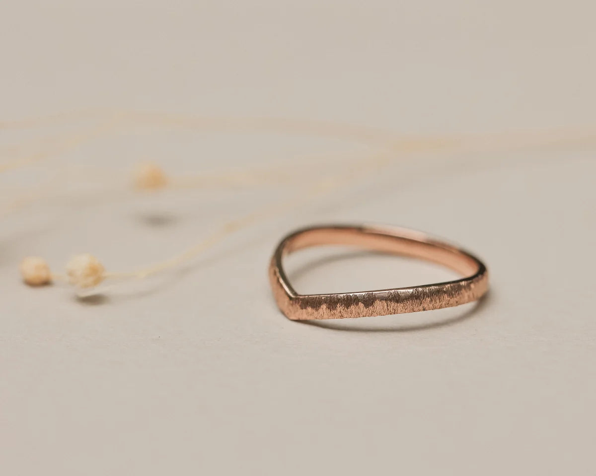 Minimal rose gold horn texture wishbone ring with dried flower styling