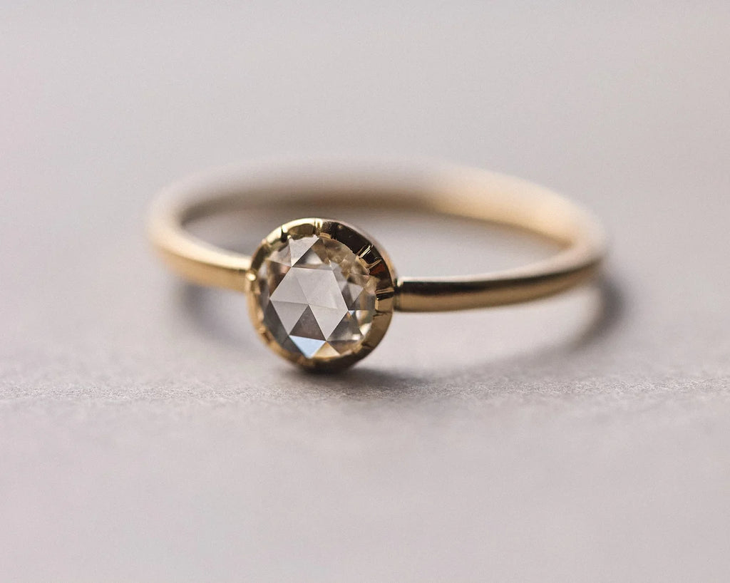 Handmade 18ct yellow gold ring with 5mm rose-cut white diamond