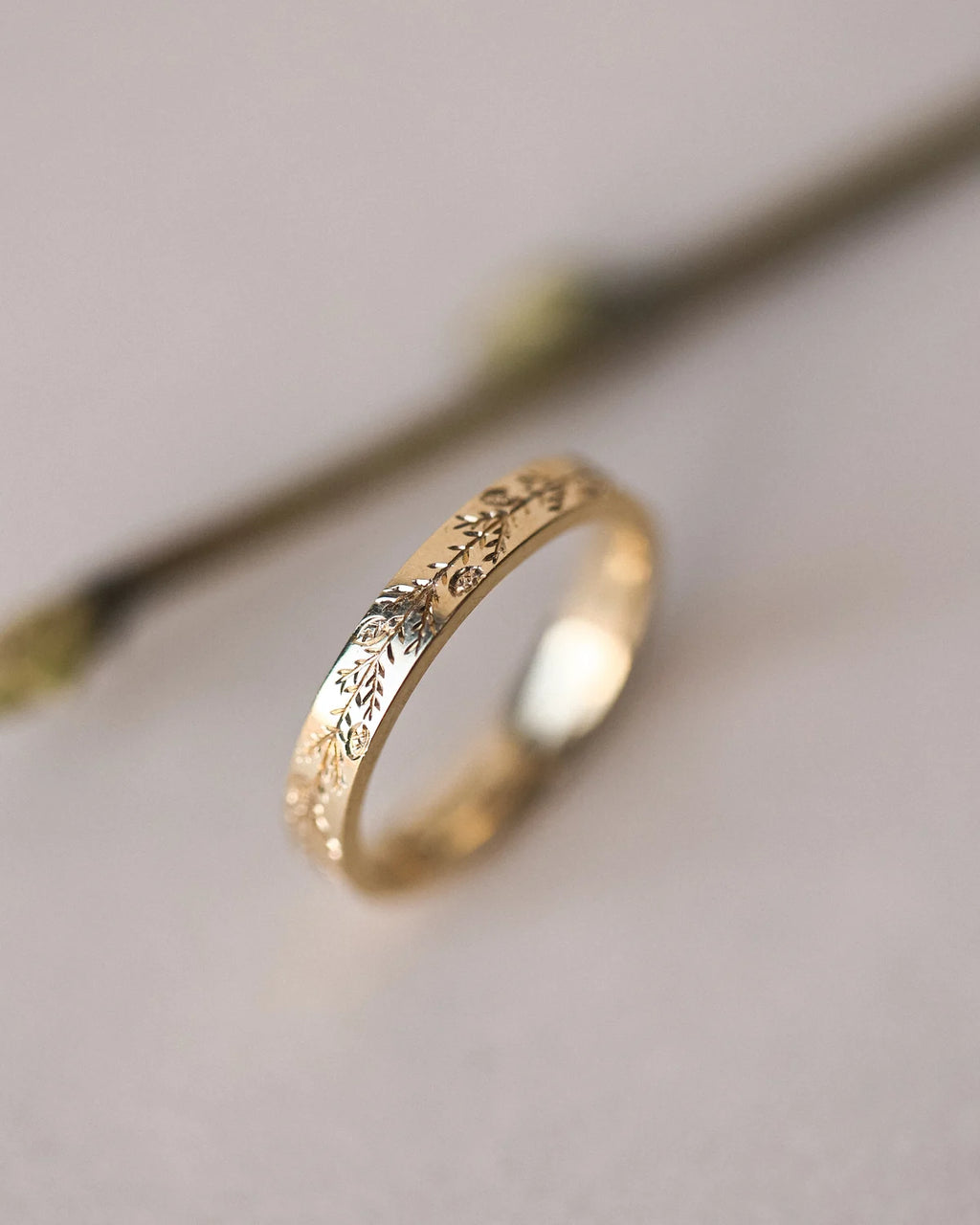 fir tree pattern engraved detail gold ring
