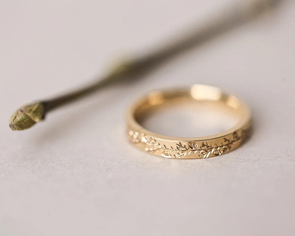 fir tree pattern engraved detail gold ring