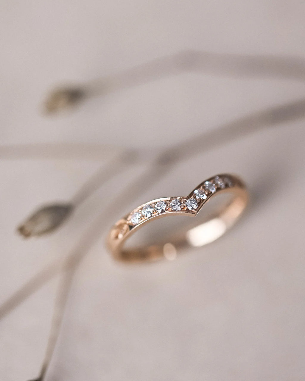elegant rose gold ring diamond setting subtle design