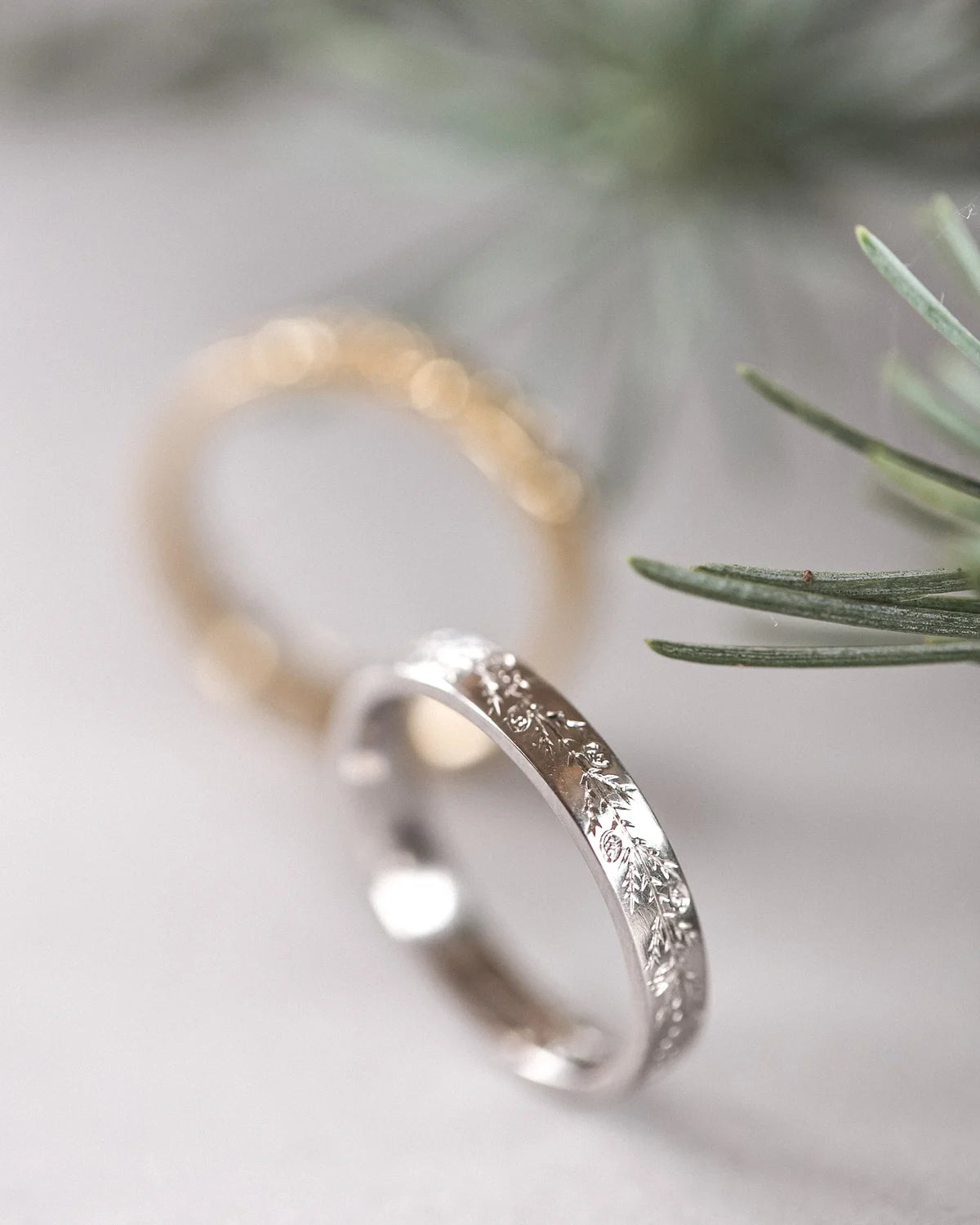 fir engraving detail platinum wedding ring 3mm band