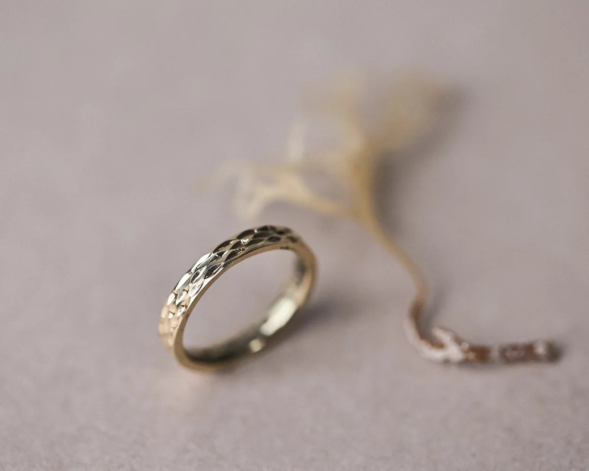 3mm 18ct yellow gold wedding ring ocean engraved band