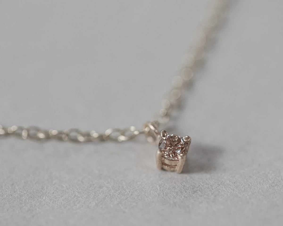 claw setting detail champagne diamond necklace 9ct gold
