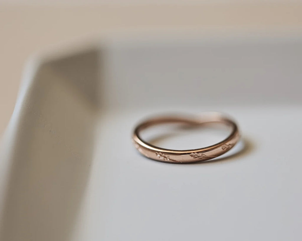 Delicate barleycorn engraved wishbone ring in 18ct rose gold