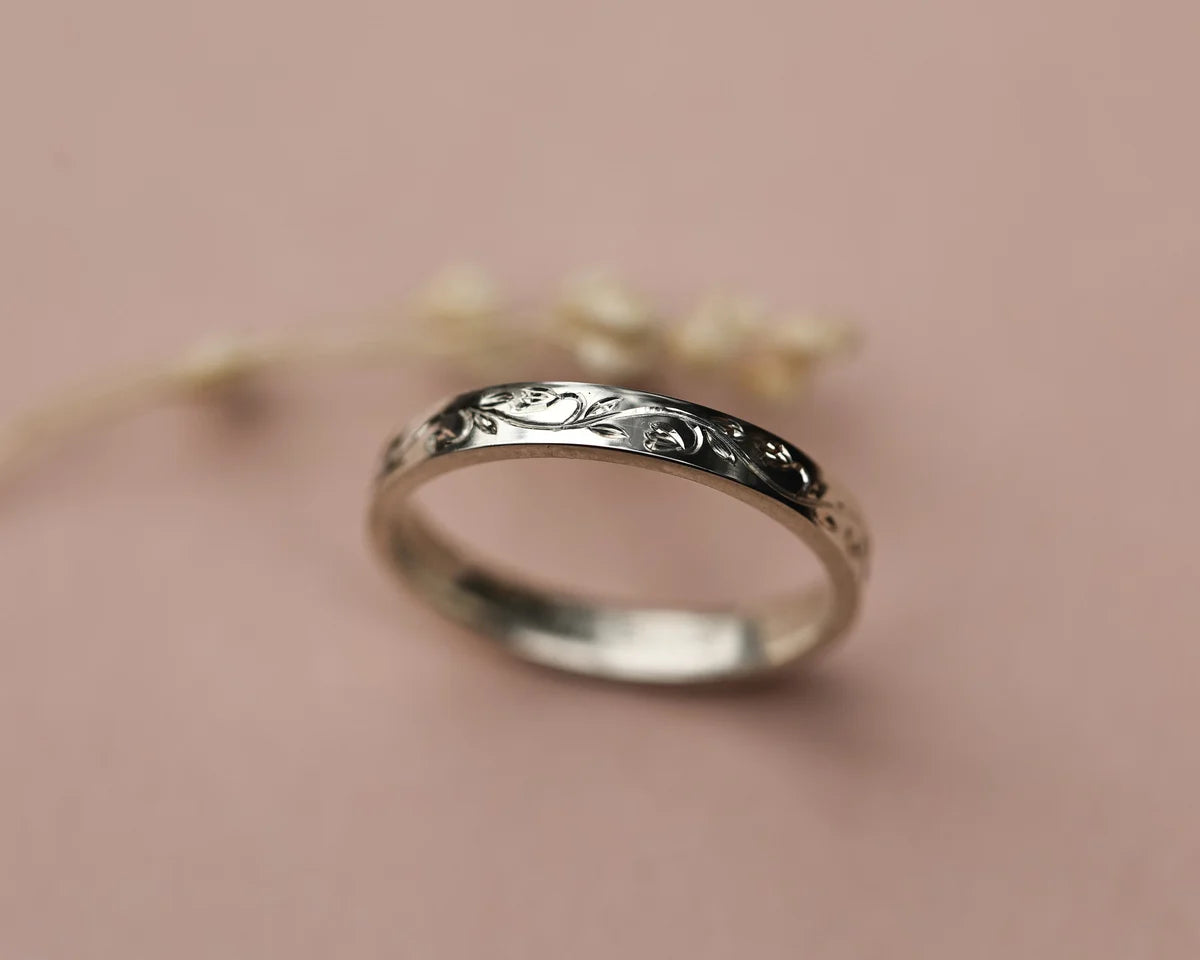 3mm snowdrop engraved flat court wedding ring in platinum