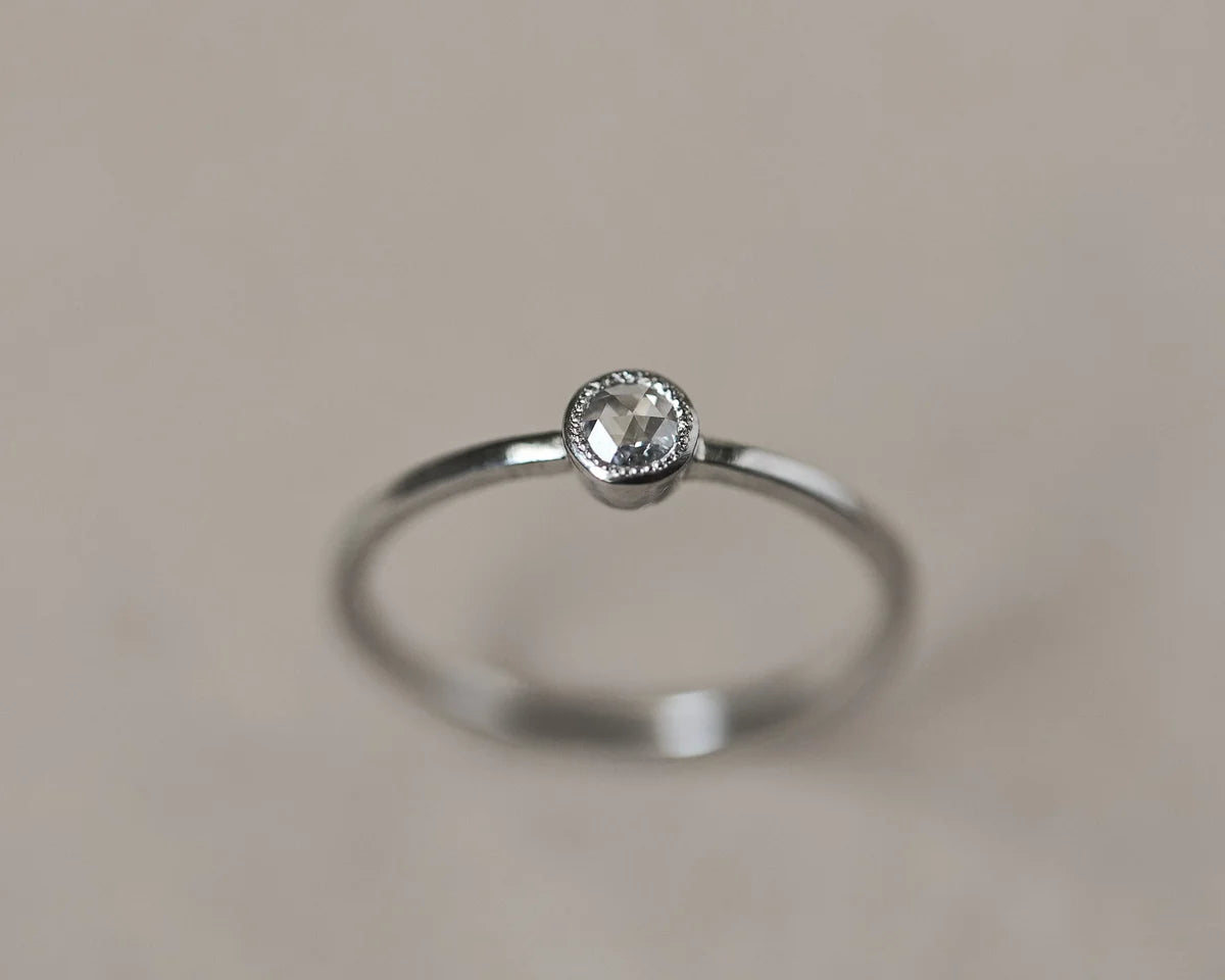3mm rose cut diamond detail platinum ring