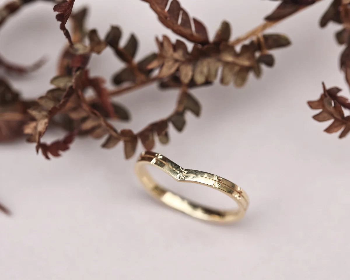 2mm cleavers engraved wishbone wedding ring 18ct yellow gold handmade London