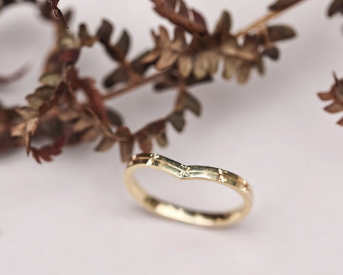 2mm Cleavers Engraved Wishbone Wedding Ring in 18ct Yellow Gold