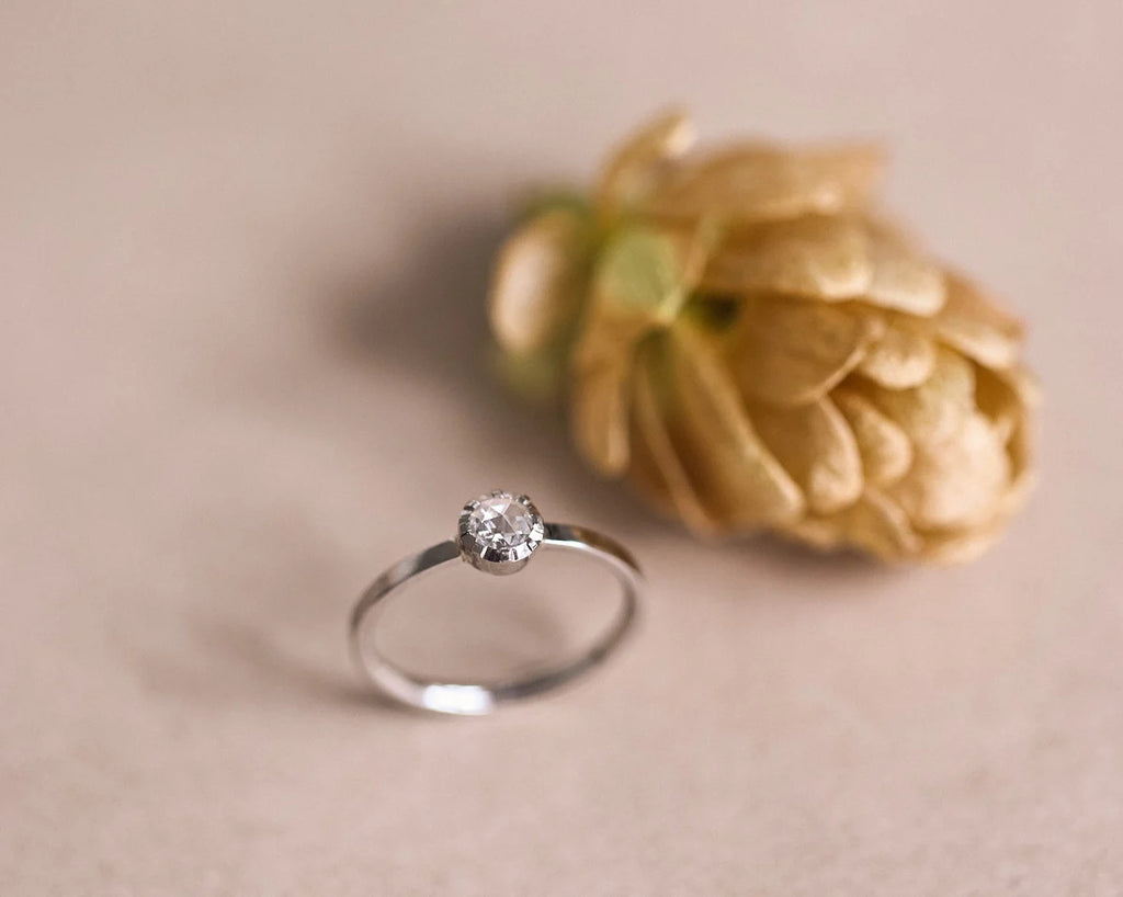 Minimal platinum ring with 4mm rose-cut white diamond