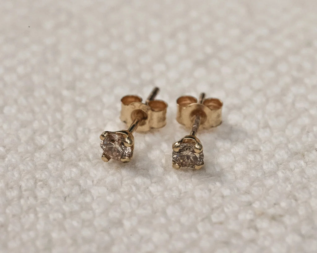 2.5mm champagne diamond stud earrings 9ct gold claw setting