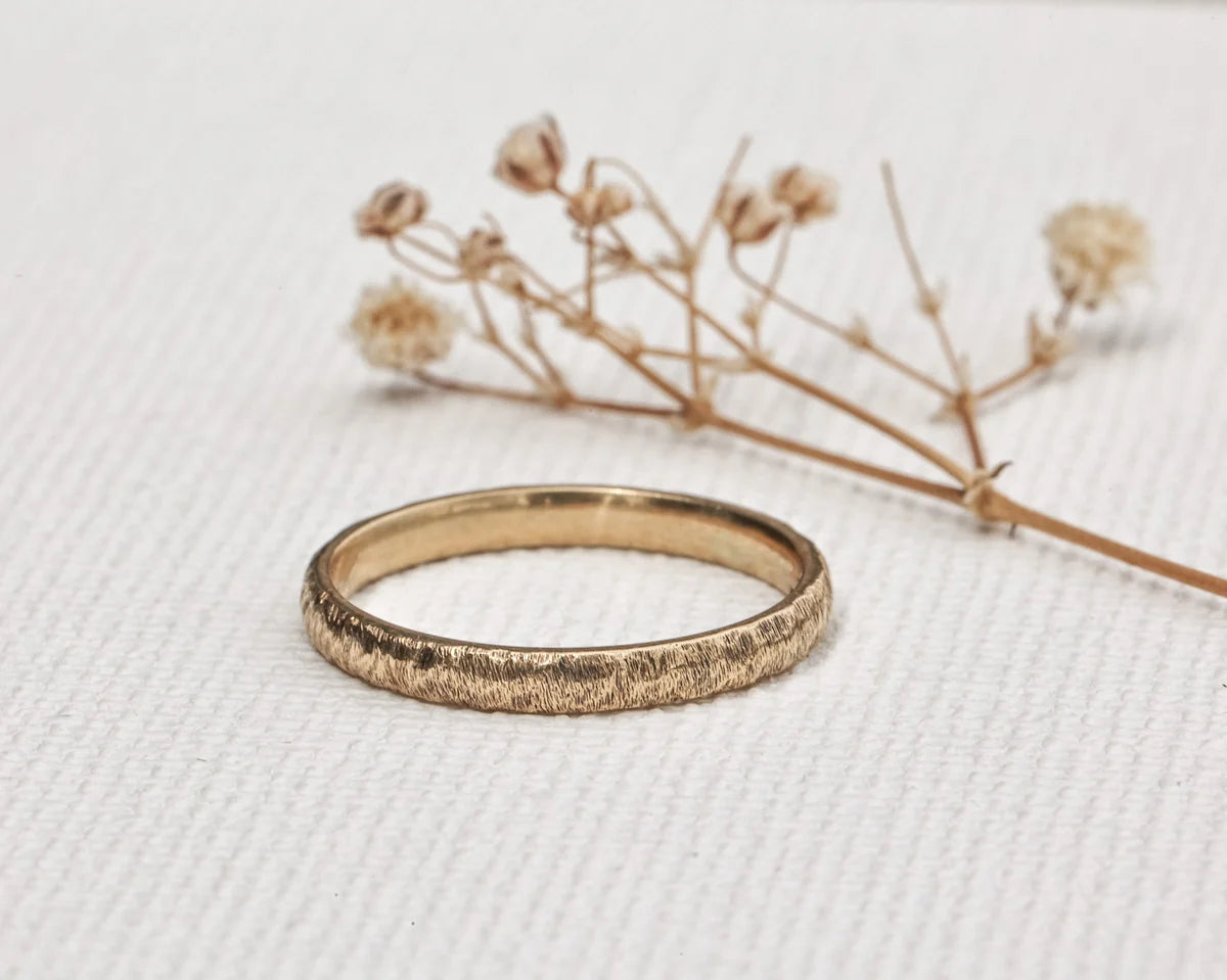 fine gold ring horn texture natural design